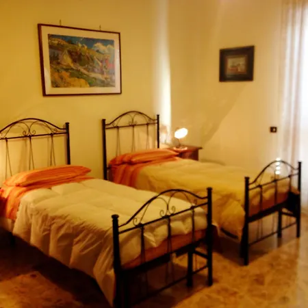 Bed & Breakfast B&B Casa Bianca 3*