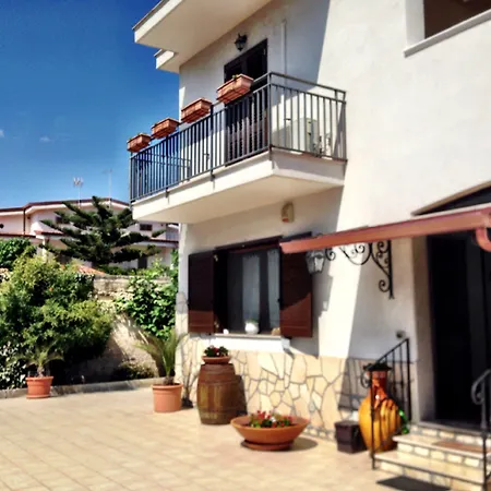 Bed & Breakfast B&B Casa Bianca 3*