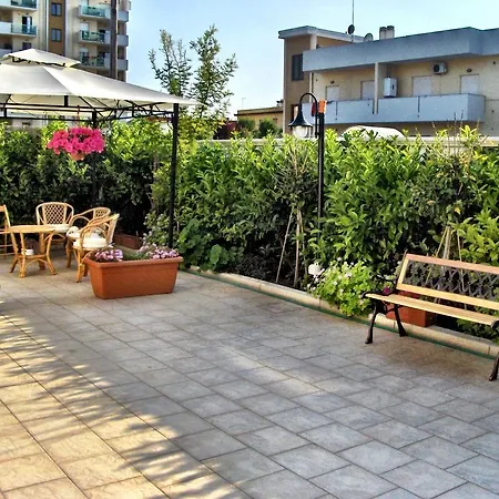 B&B Casa Bianca Bed & Breakfast 3*